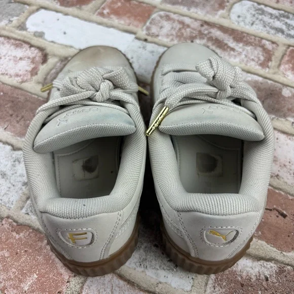 GIRLS Fenty Puma Creeper Phatty Nubuck Warm White Sneakers, Size 2.5 - Picture 4 of 10